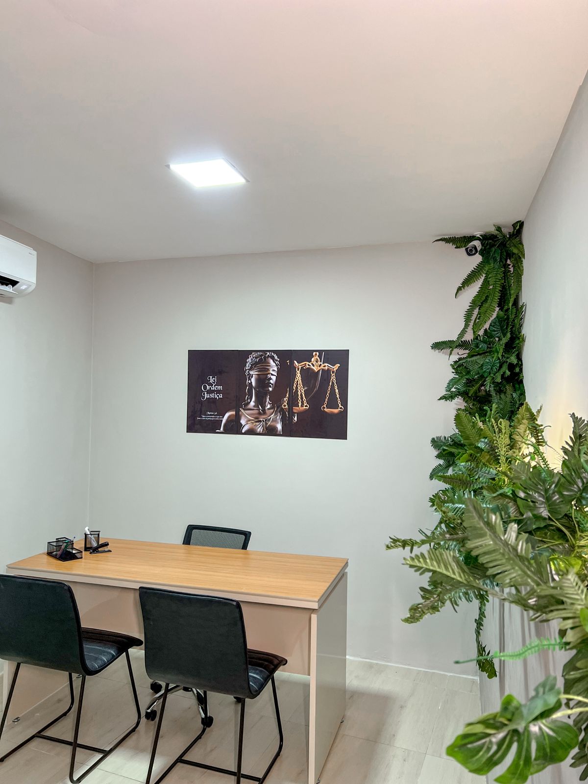 Sala da Dra. Rode de Oliveira Miranda